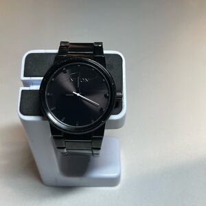 Nixon Cannon Black